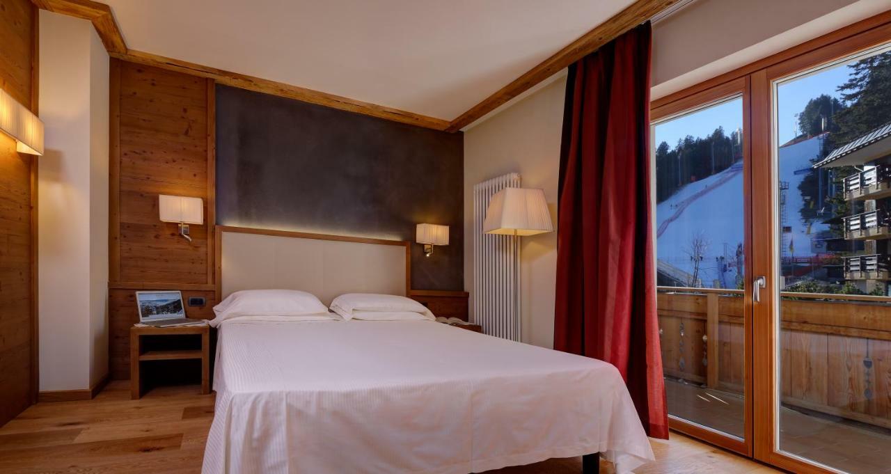 Boutique Hotel Diana Мадонна-ди-Кампильо Экстерьер фото