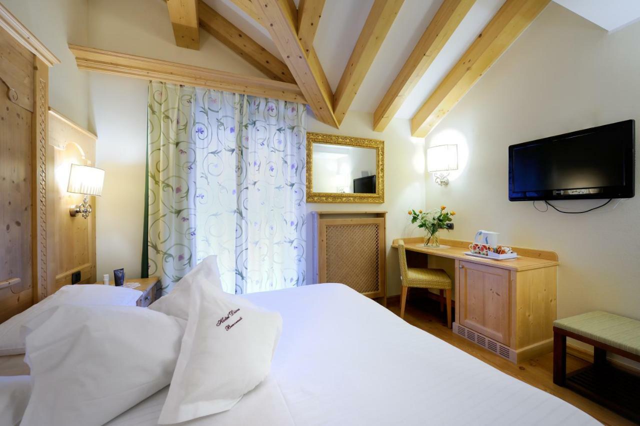 Boutique Hotel Diana Мадонна-ди-Кампильо Экстерьер фото