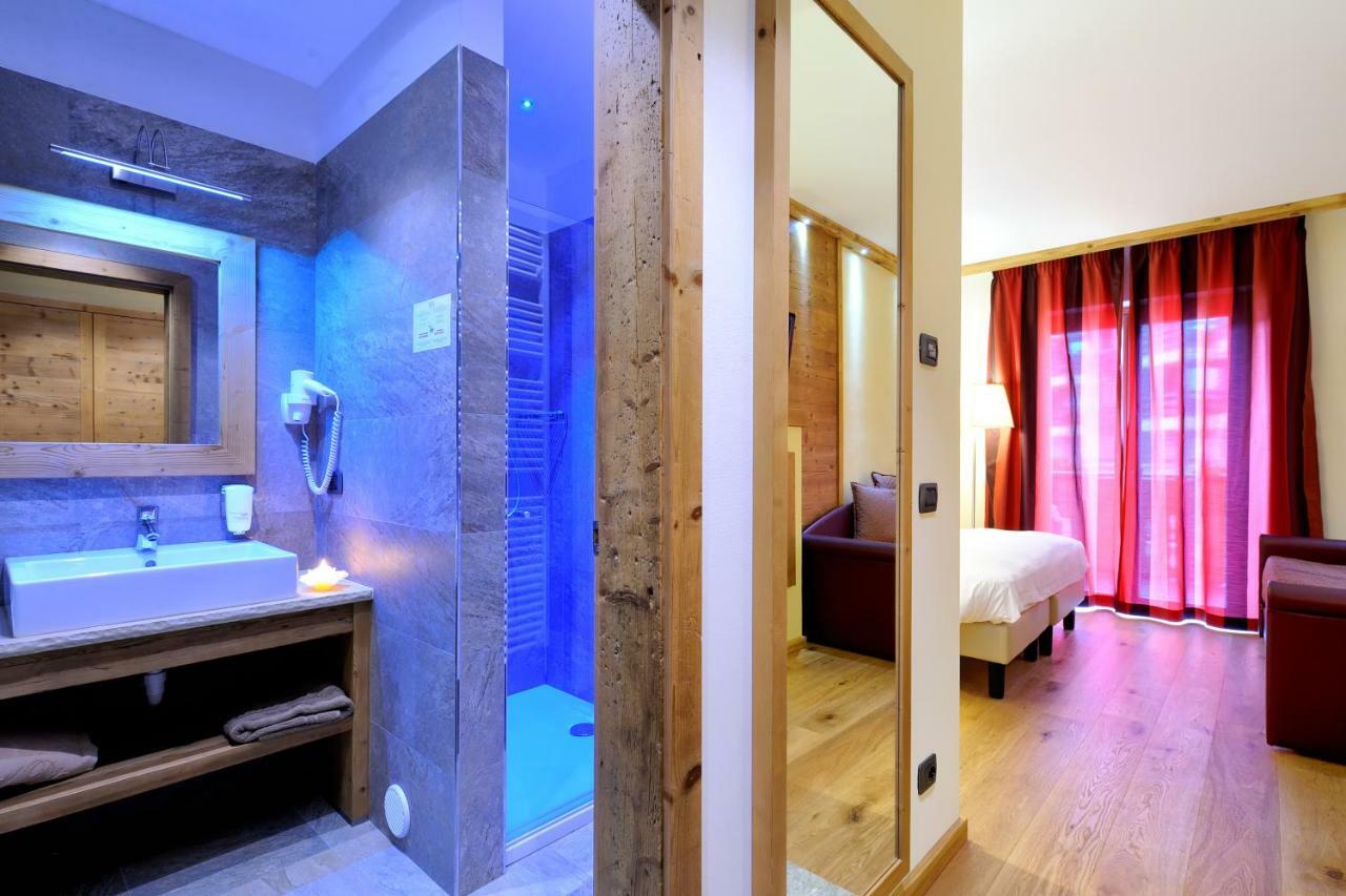 Boutique Hotel Diana Мадонна-ди-Кампильо Экстерьер фото