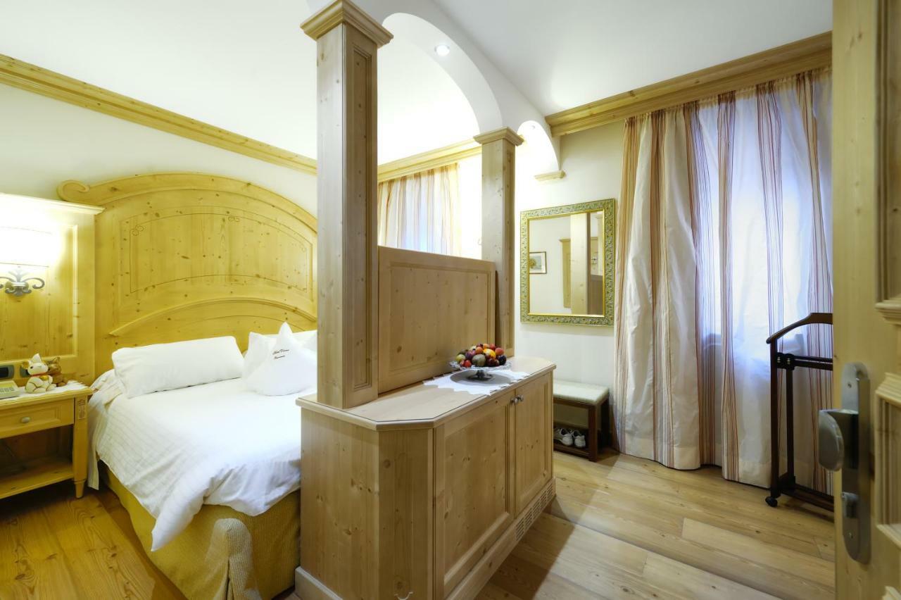 Boutique Hotel Diana Мадонна-ди-Кампильо Экстерьер фото
